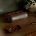 Beats Pill - Wireless Bluetooth Speaker - Champagne Gold - Imagen 4
